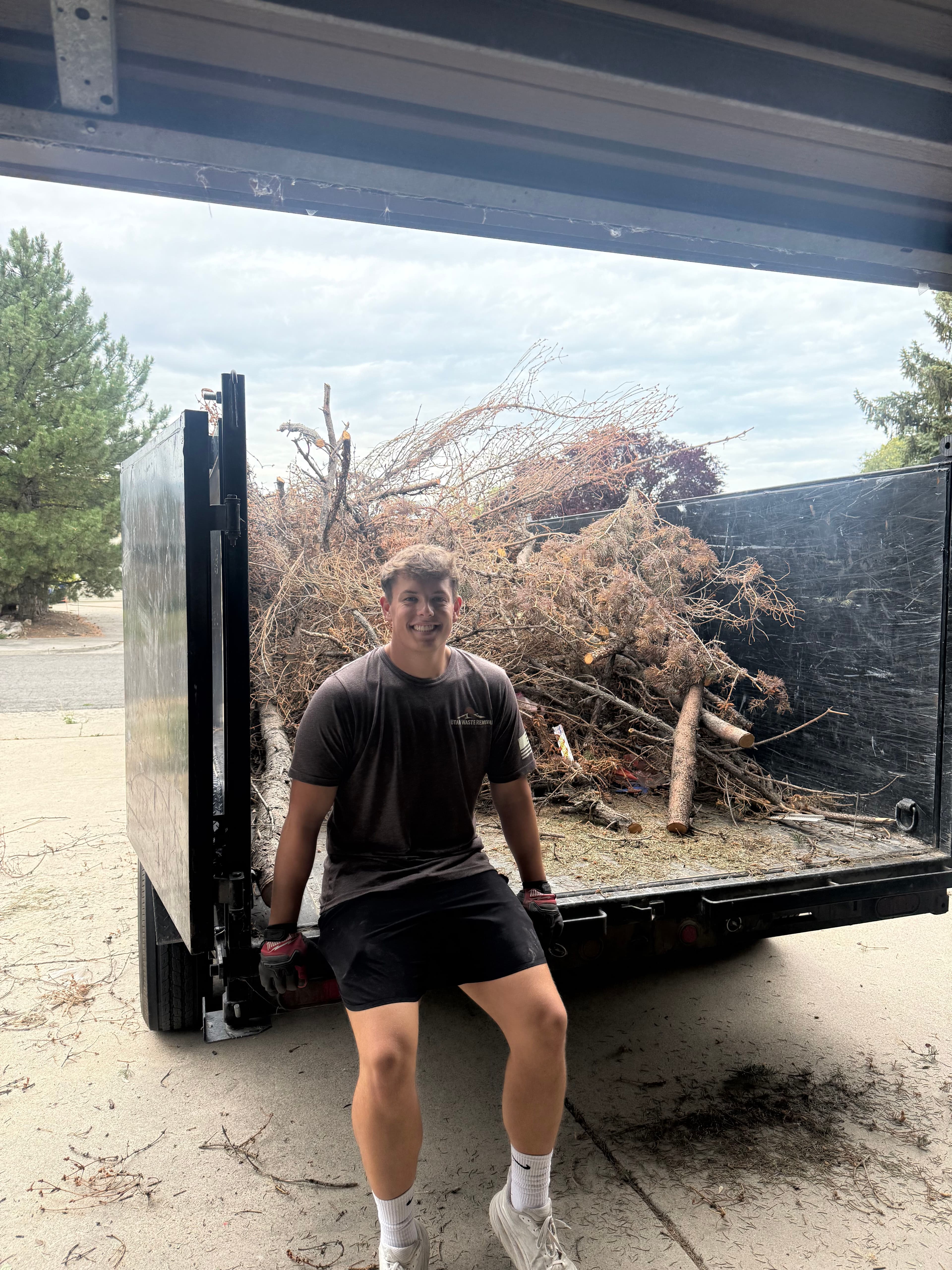 Project Yard Debris Removal Done Right in Salt Lake City image