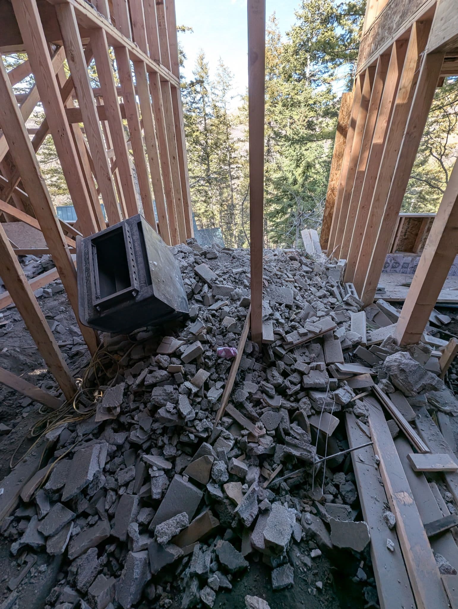 Gallery photos for Chimney Brick Cleanup in the Utah Mountains: Image #1